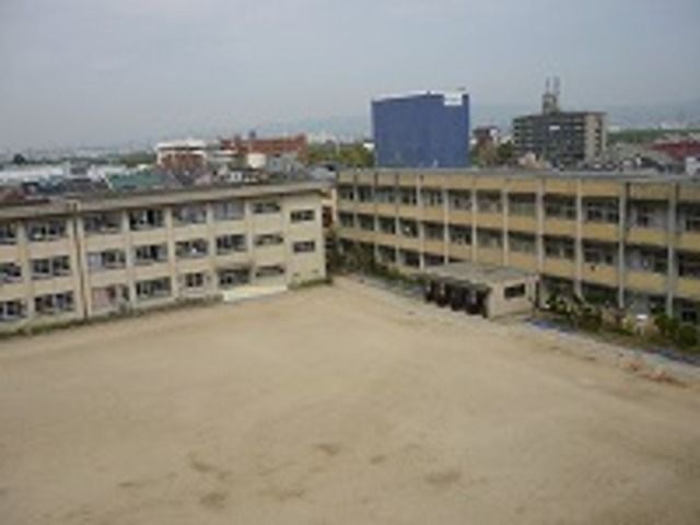 寝屋川市立木屋小学校