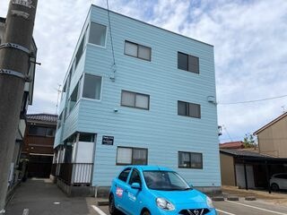 写真:マルゼンハイツの外観