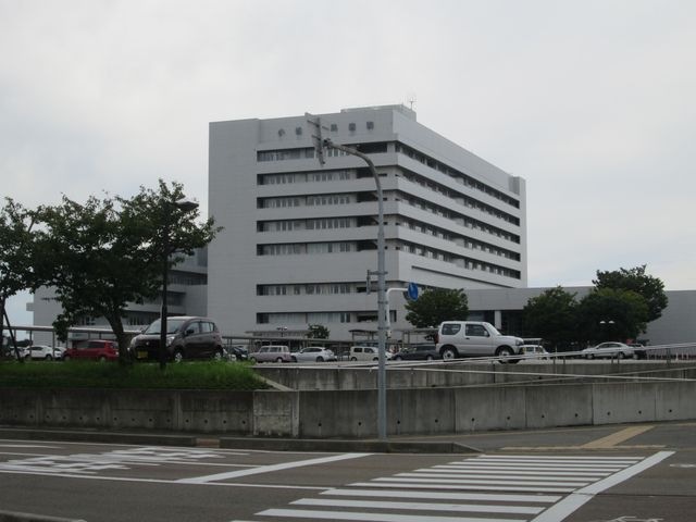 国民健康保険小松市民病院