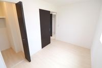 洋室5.1帖の収納