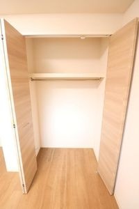 洋室5.6のクローゼット