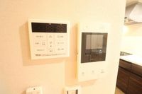 モニター付きインターホンと給湯器