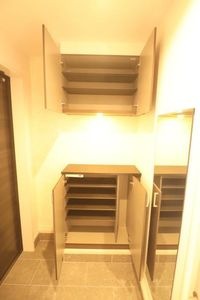 玄関のシューズボックス