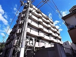 写真:サンプラザ本山南の外観
