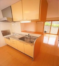 ★人気のカウンターキッチンでお料理が更に楽しく★