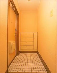 ★段差の少ない玄関で脱ぎ履き楽々です★