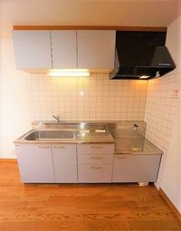 ★キッチンは上下収納付きで使い勝手良好です★