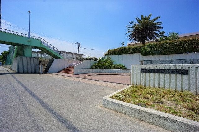 粕屋町立粕屋中学校