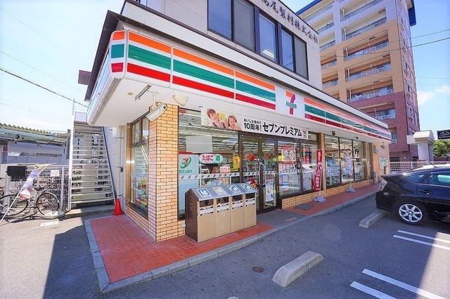 セブンイレブン粕屋柚須駅前店