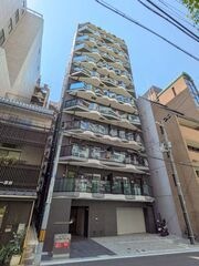 写真:コンフォリア・リヴ谷町四丁目の外観