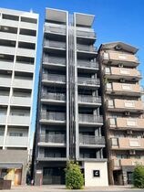 アプリーレ大阪城北の外観