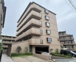 サングリュックコートの外観
