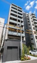アルプラン京町堀の外観