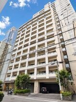 パークアクシス梅田の外観