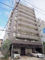 グランガーデン足代新町の外観