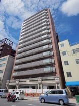 プレジオ本町の外観