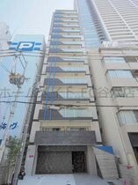 MCOURT新町の外観
