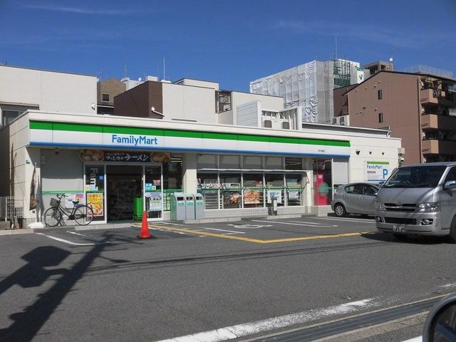 ファミリーマート木川西店