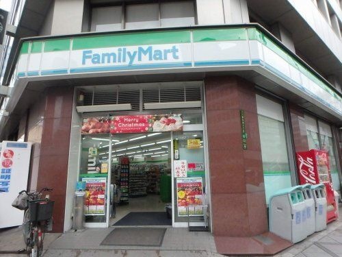 ファミリーマート梅新東店