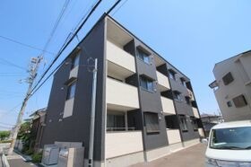 ルセリア豊中の外観