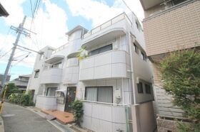 蛍池ホワイトマンションの外観