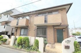 ローズコート中桜塚の外観