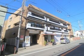 メゾン宮山の外観