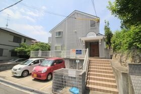 チェリーヒル刀根山の外観