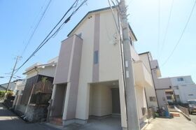 熊野町貸家の外観