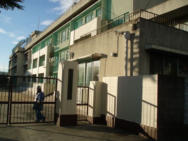 豊中市立 螢池小学校