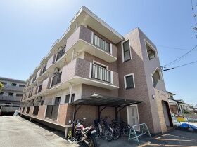 サンライト城山の外観