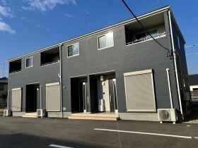 リーブルファイン柳山津興の外観