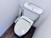 シャワー付きトイレ