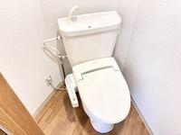 シャワー付きトイレ