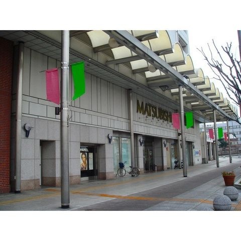 セブンイレブン津エアポートライン