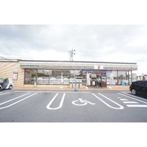 セブンイレブン津市一身田中野店