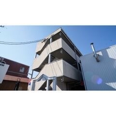 写真：メゾン滝川の外観