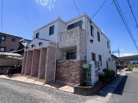 グリーンタウン六番館の外観