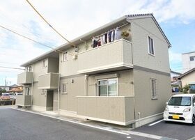 クレールカルチェⅥ B棟の外観