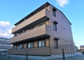 ラトゥールの外観