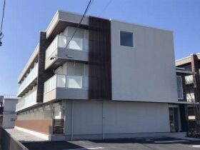 クレールリバーの外観