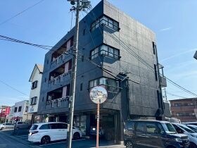 第一住建ビルの外観