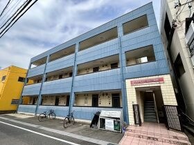 ダイムマンション鈴鹿の外観