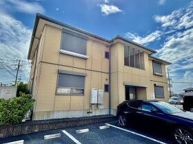 コータ・コートW Bの外観