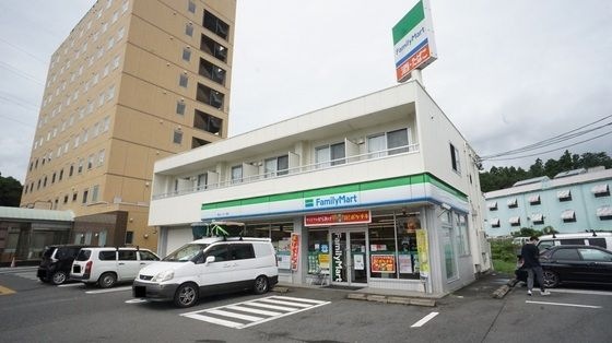 ファミリーマート国1関宿店