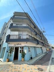 写真:住吉建物2号館の外観