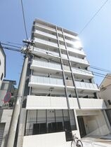 リヴィアス三明町の外観