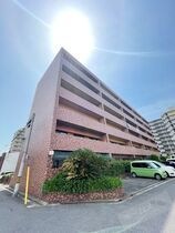 ハイツ粟新上住吉の外観