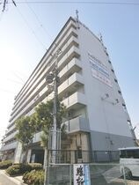 リアライズ住之江公園の外観