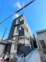 ステディ帝塚山の外観
